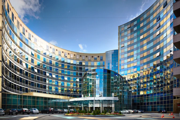 How to manage urban hotel bookings: A strategic operational audit